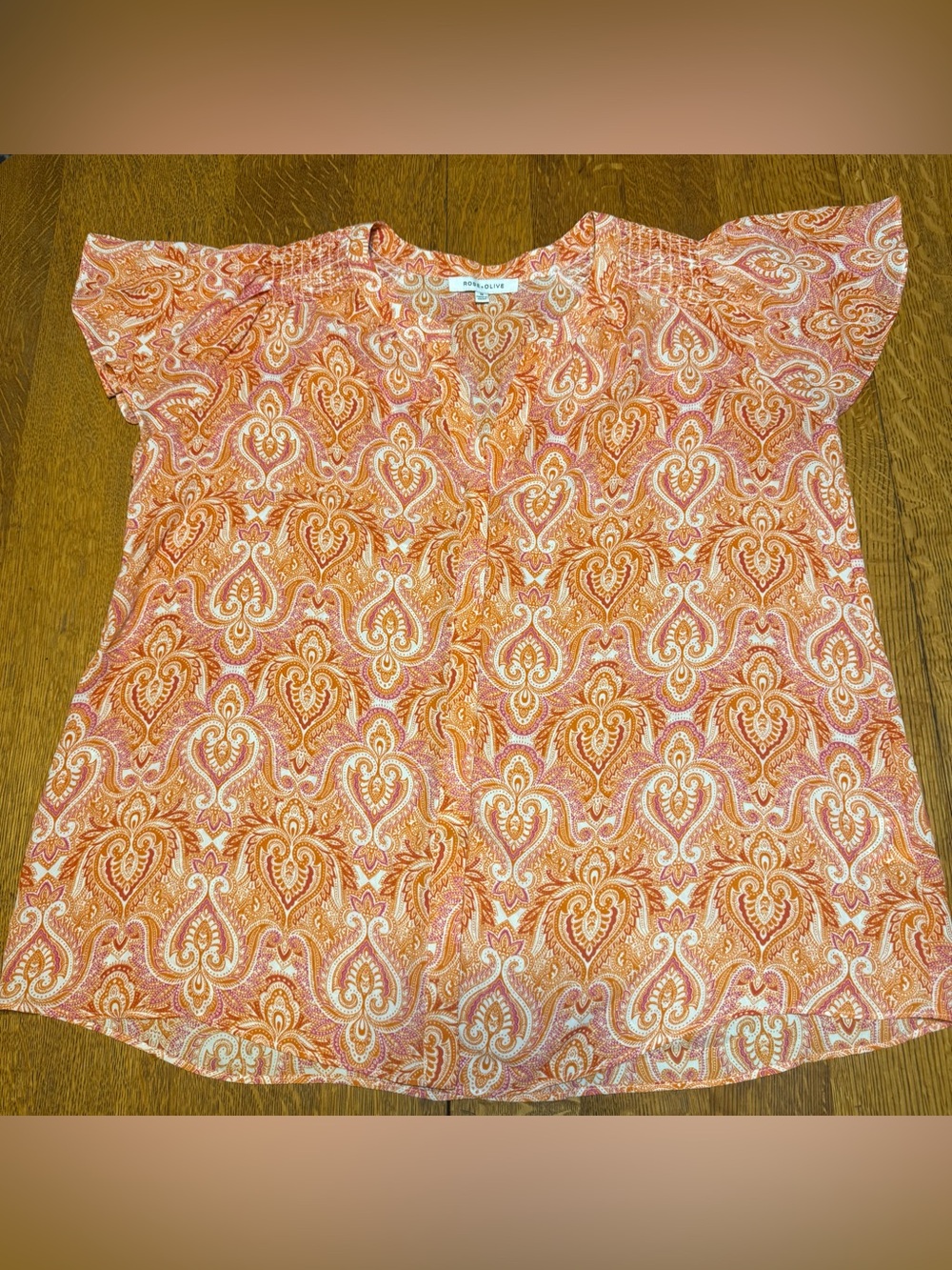 Rose & Olive Sz 1X  Orange Paisley Flutter/Cap Sleeve Blouse
